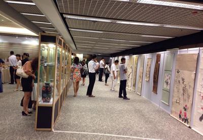 【新加坡拍卖会策展、策划、拍卖师、展品图录、文物包装、】价格_厂家_图片 -